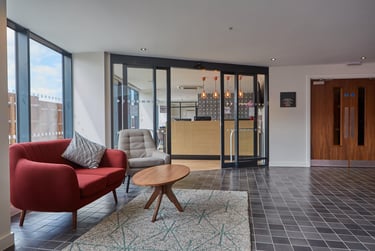 1 bed flat, Blackhorse Lane, Walthamstow, London, E176SX - Image 1